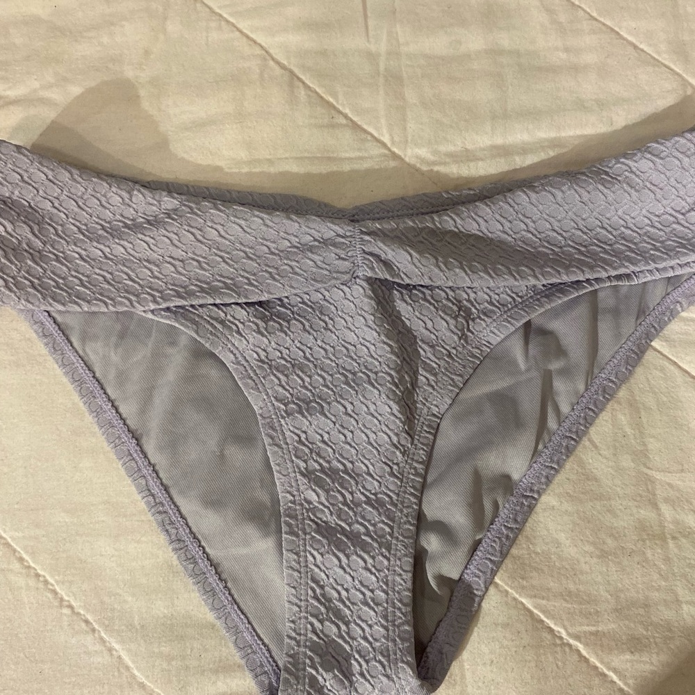 Time and Tru Bikini Bottom size Large (12-14) (FR)